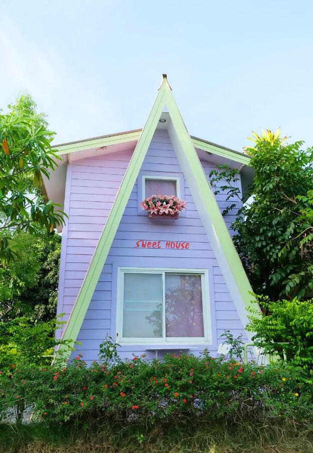 A Houses Homestay Nakhon Ratchasima Ngoại thất bức ảnh