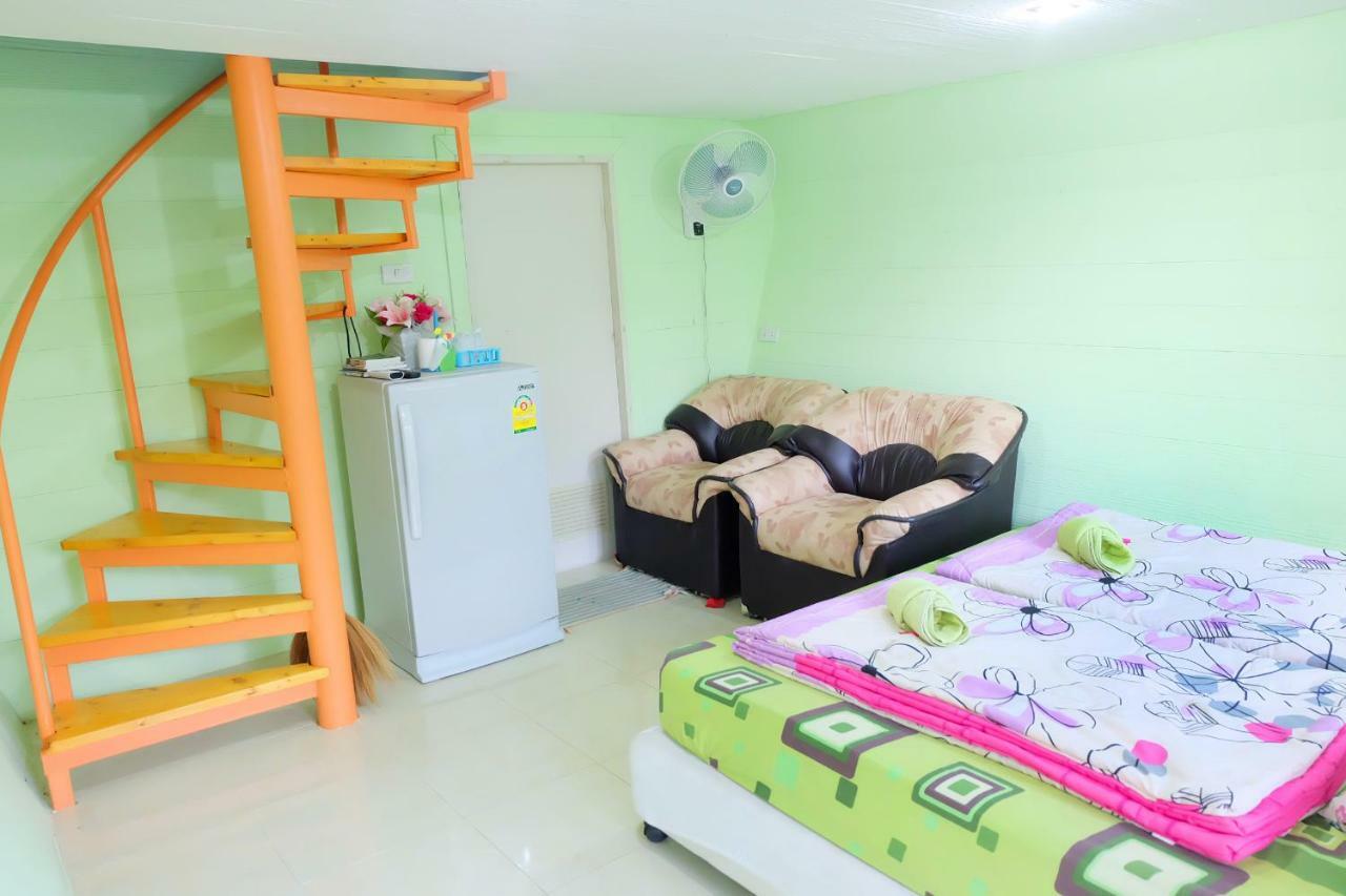 A Houses Homestay Nakhon Ratchasima Ngoại thất bức ảnh