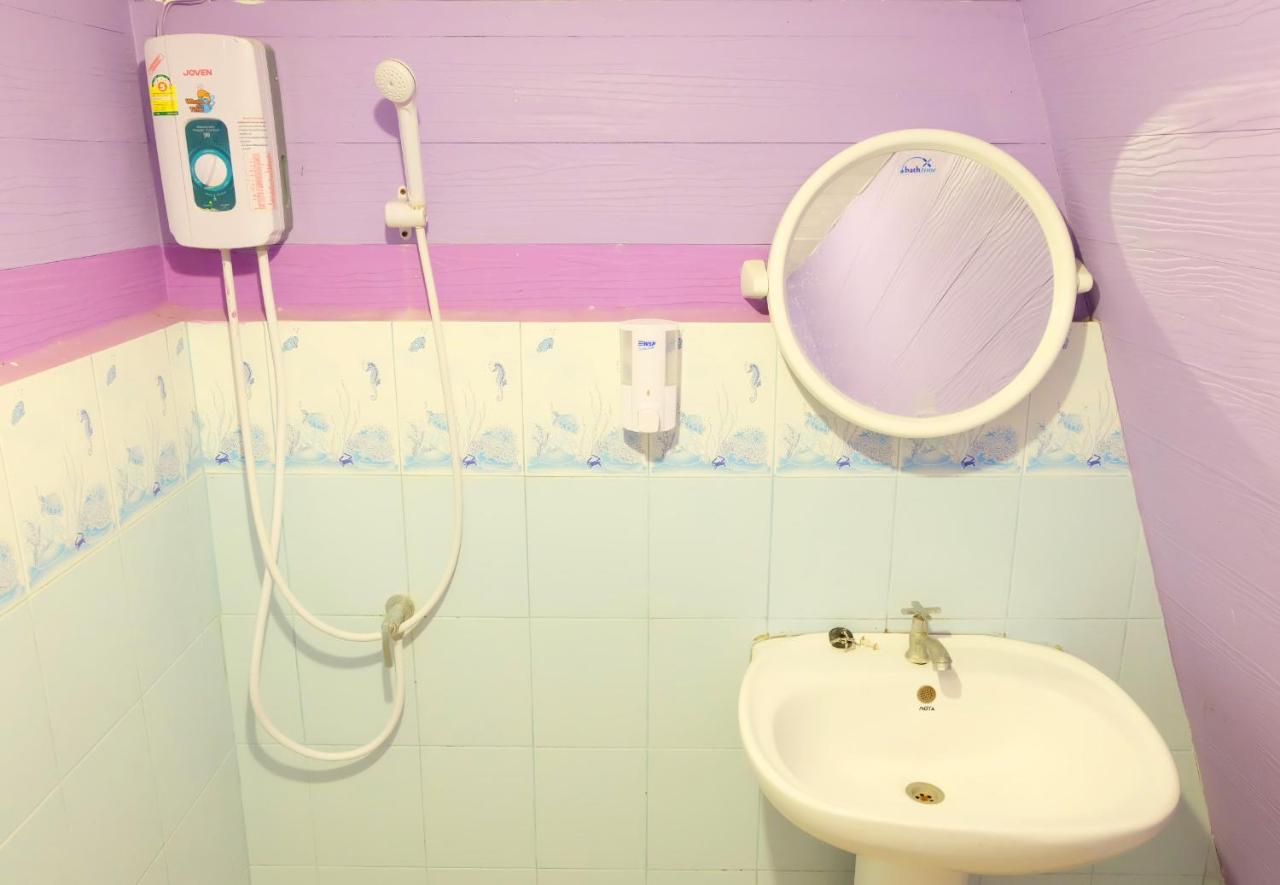 A Houses Homestay Nakhon Ratchasima Ngoại thất bức ảnh